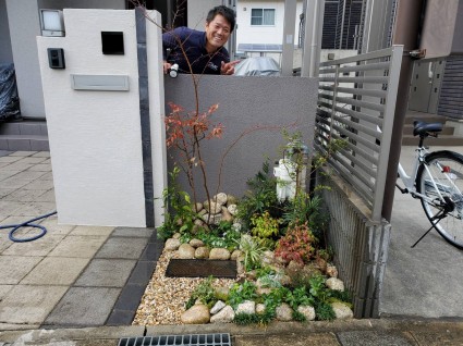 姫路市小さな花壇の植栽工事