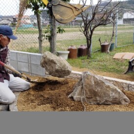 姫路市和モダン外構｜庭石植栽工事