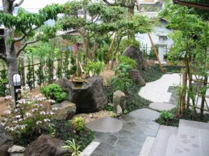 本格的日本庭園つくばいの和風の庭　佐用町　M様邸