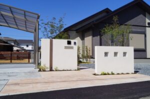 姫路市外構｜和室前には心和む坪庭もありセカンドライフを楽しめる庭