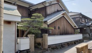 姫路市和風外構リフォーム工事｜鎧と瓦の塀で重厚感ある門廻り