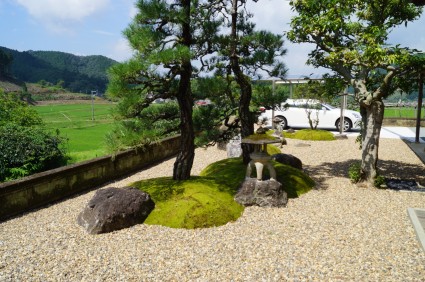 お庭の築山　佐用町